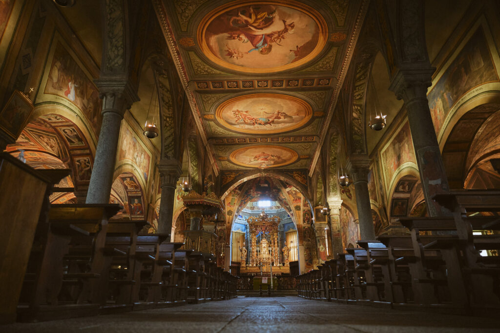 Lo splendido interno della Chiesa di San Gaudenzio - Baceno - ph. Paolo Sartori